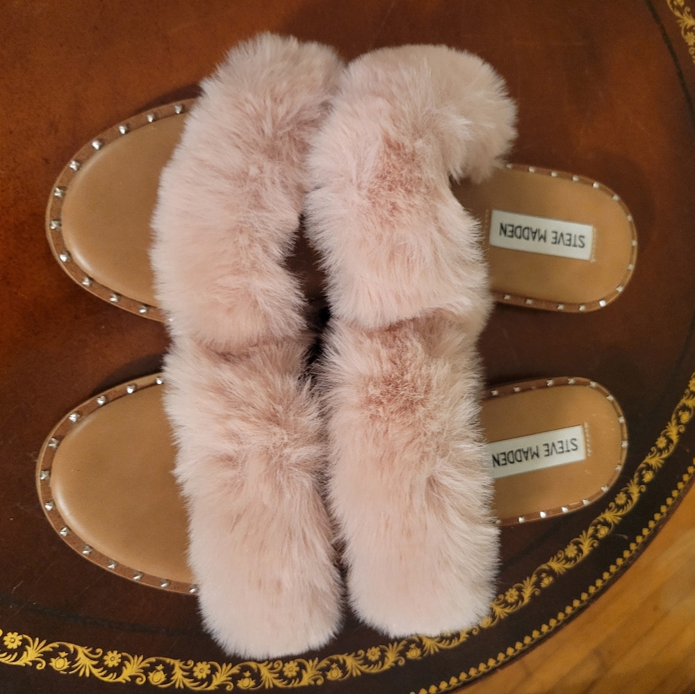 Steve Madden Women's Pink Fur Slide Sandals Size 8.5